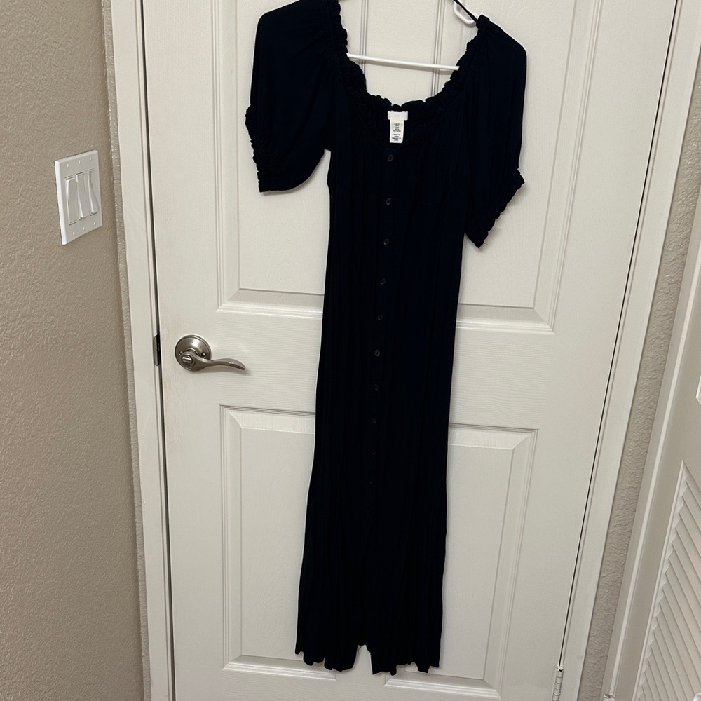 H&M Black Maxi Dress with Puff Sleeves